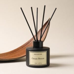 Black reed diffuser Ocean Breeze 120ml matte black glass bottle with black reeds close-up